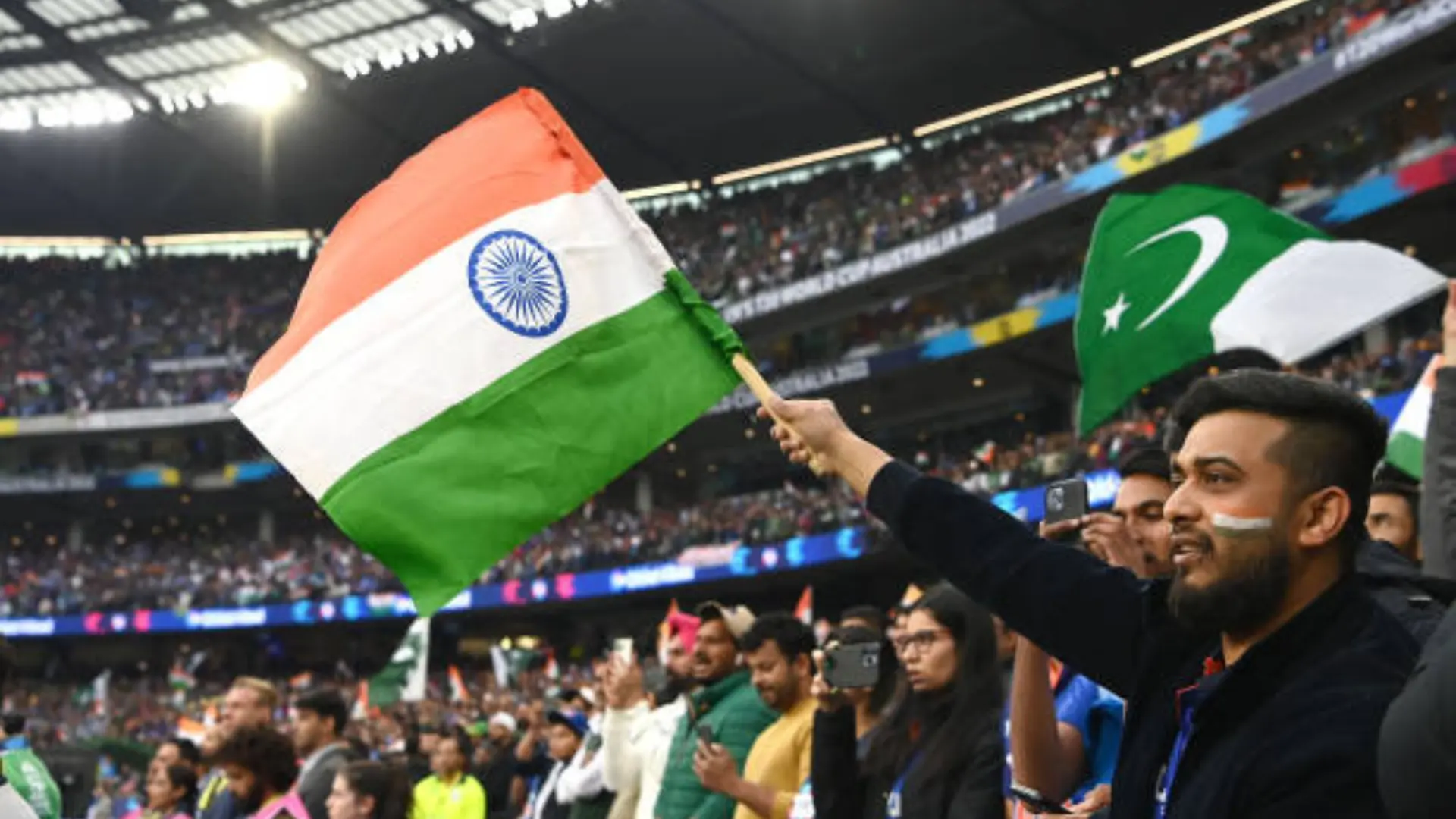 Legends Gear Up for Ind vs Pak Cricket Battle at WCL 2025 6 Ind vs Pak - Crowd celebrating arch rivals game