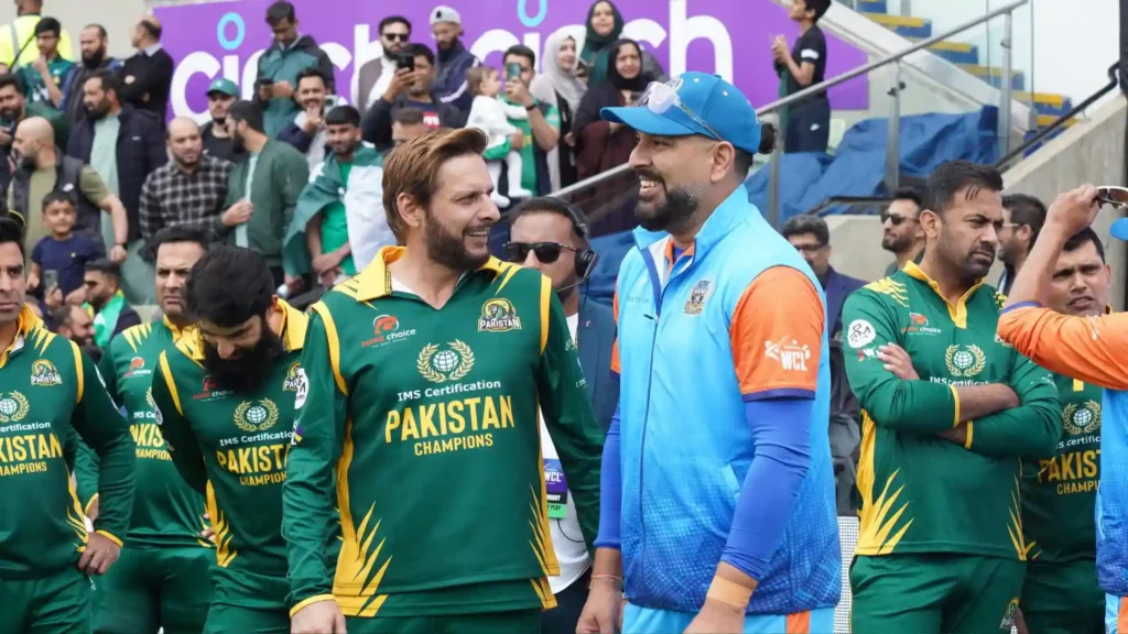 Pakistan Champions Squad for WCL 2025 Announced– Ready to Roar 3 Shahid Afrdi with Yuvraj Singh
